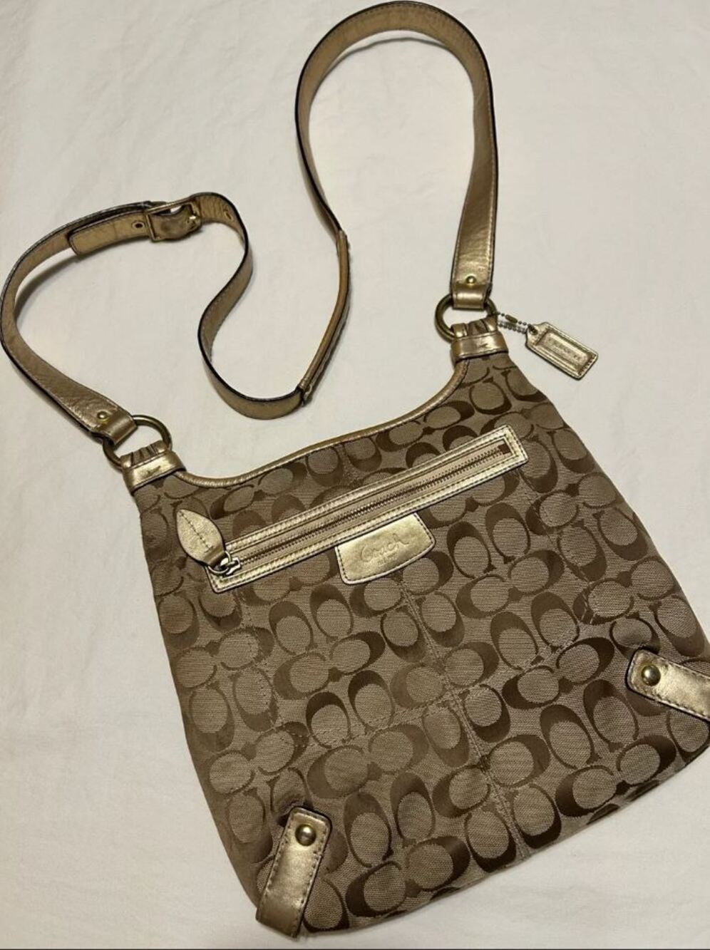 COACH Brown SIGNATURE Jacquard Crossbody BAG Gold Leather Trim Adjustable Strap